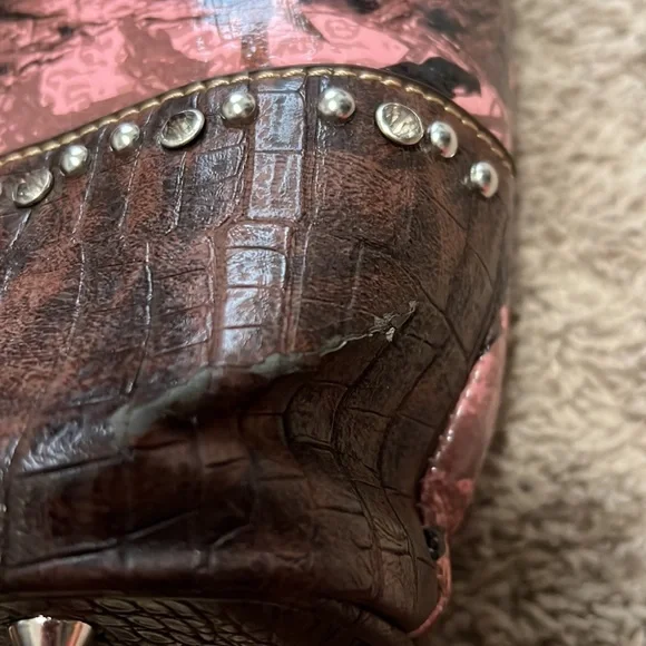 Montana West Western Buckle Collection pink camo/woodland (flawed) see pic - Picture 10 of 11
